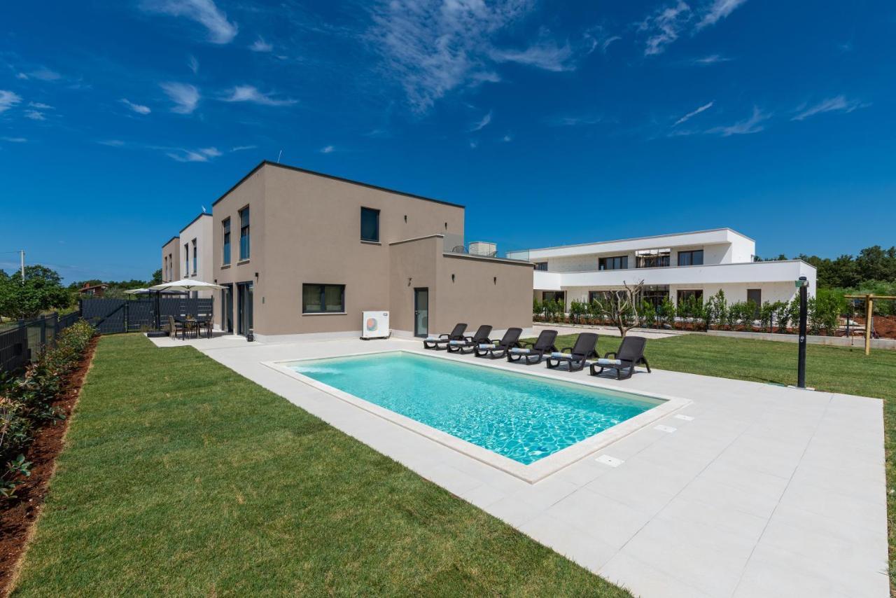 Villa Dafna Poreč Exteriör bild